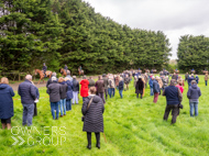 NH240424-11 - Nicky Henderson Stable Visit